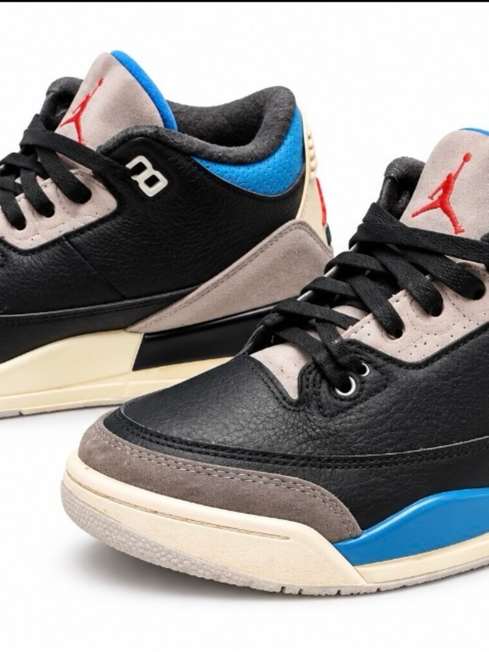 Nike Air Jordan 3 Retro OG Kids' Sneakers in Black, Gray, Blue, Red
